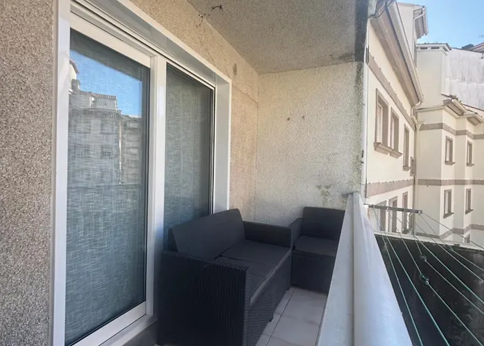 Paseo De Silgar * Санхенхо